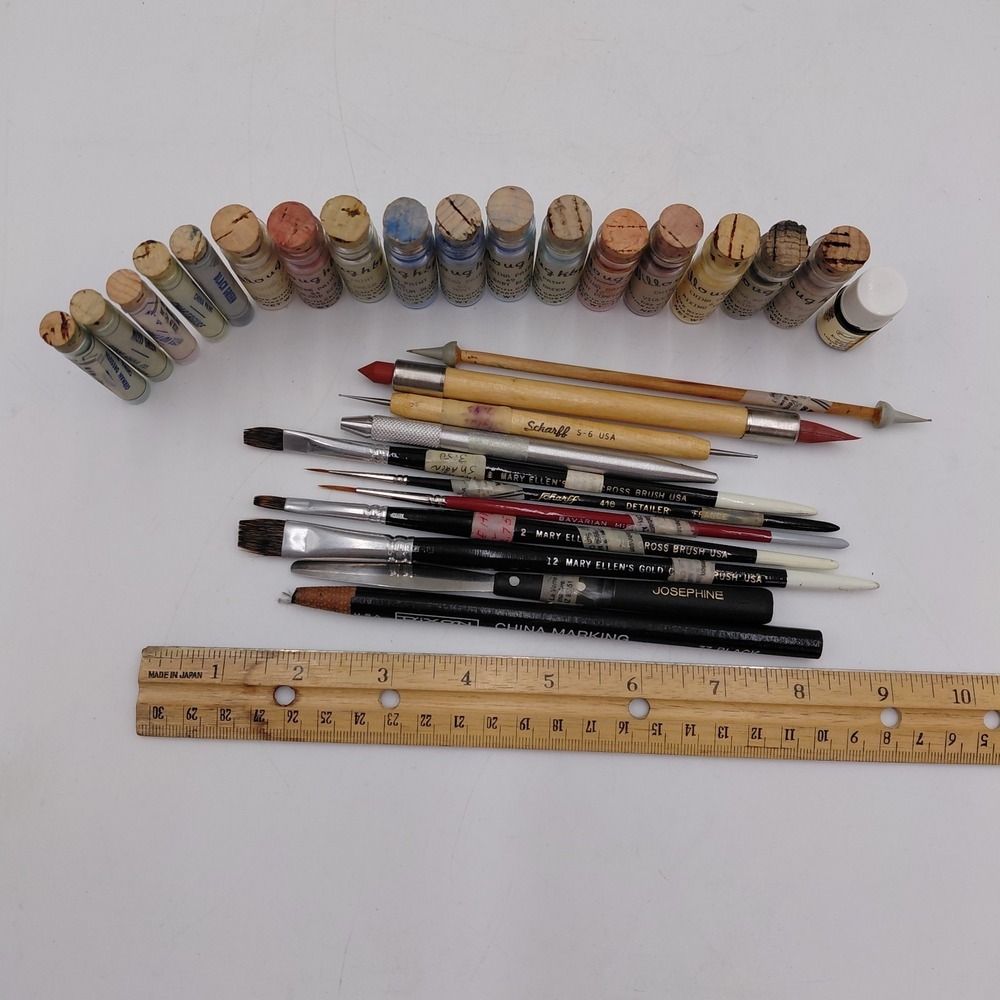 Vtg Lot 17 Willoughbys China Paints Powder Brushes Art Tools Crafts Paint NOS - Picture 6 of 7